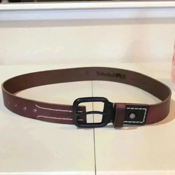 Timberland Pro  Brown Genuine Full Grain Leather Belt with Black Buckle Size 32 - Picture 2 of 8